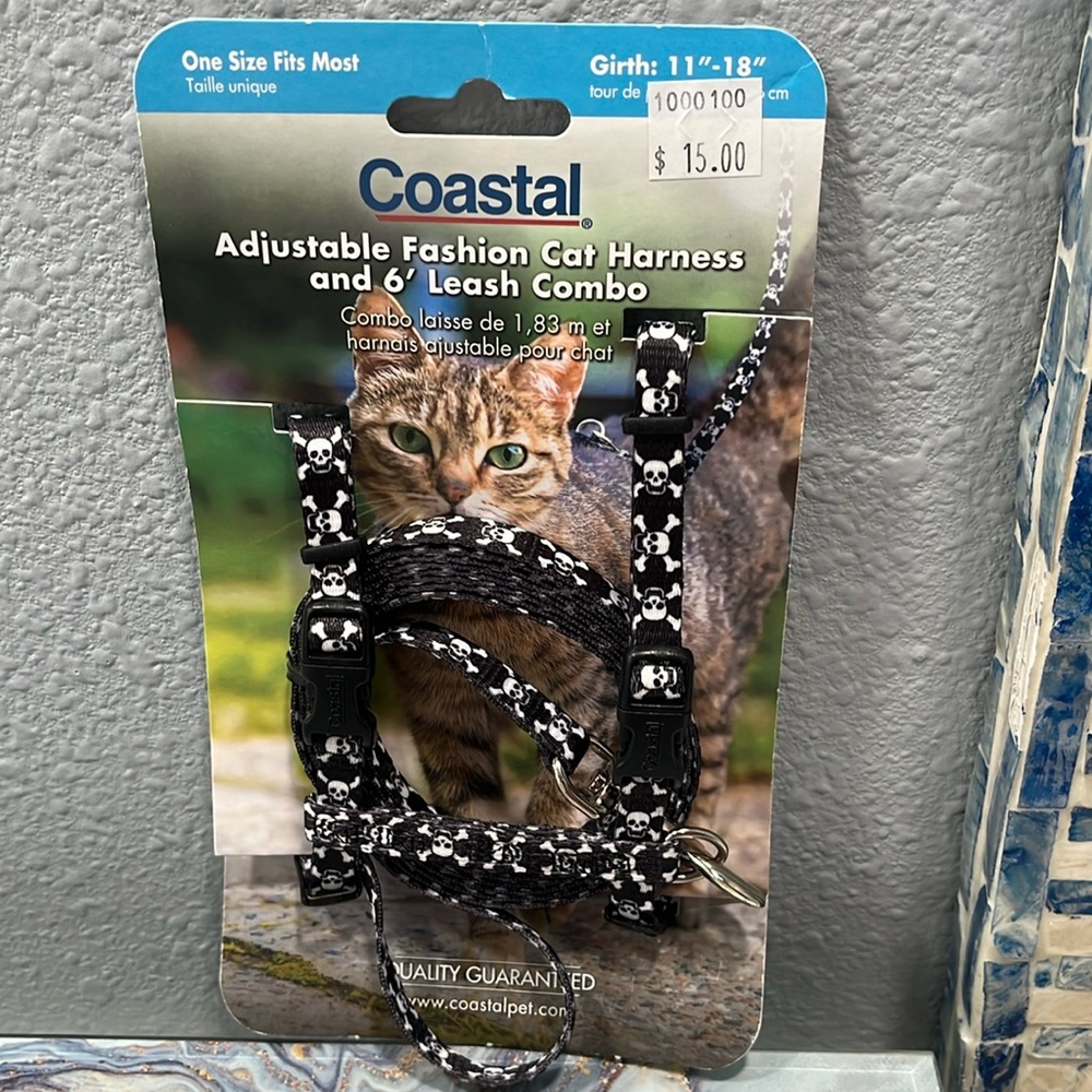 Coastal Adjustable Cat Harness and Leash Combo